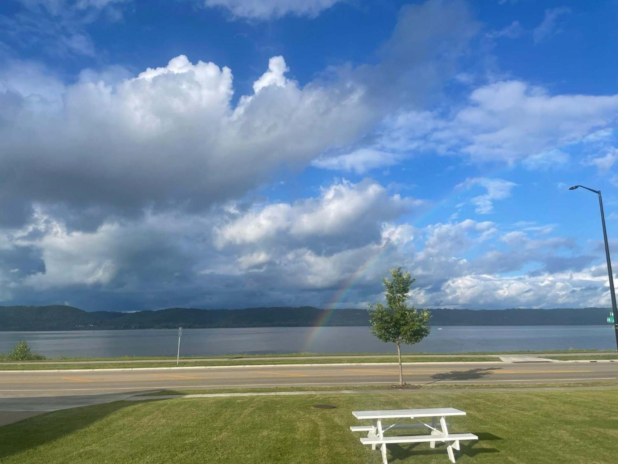 2Nd Floor, 2 Bedroom Condo, Sleeps 6 Lake City Exterior photo